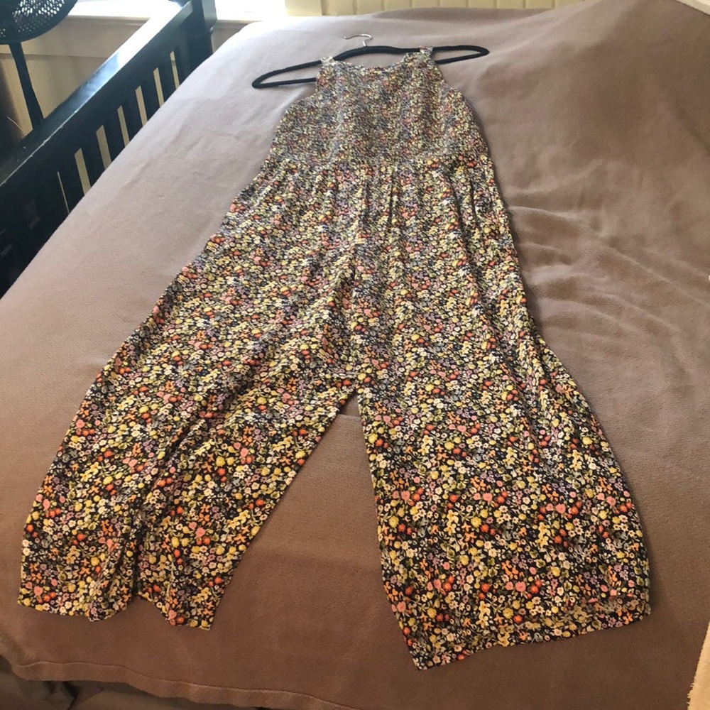 Flowered jump suit
